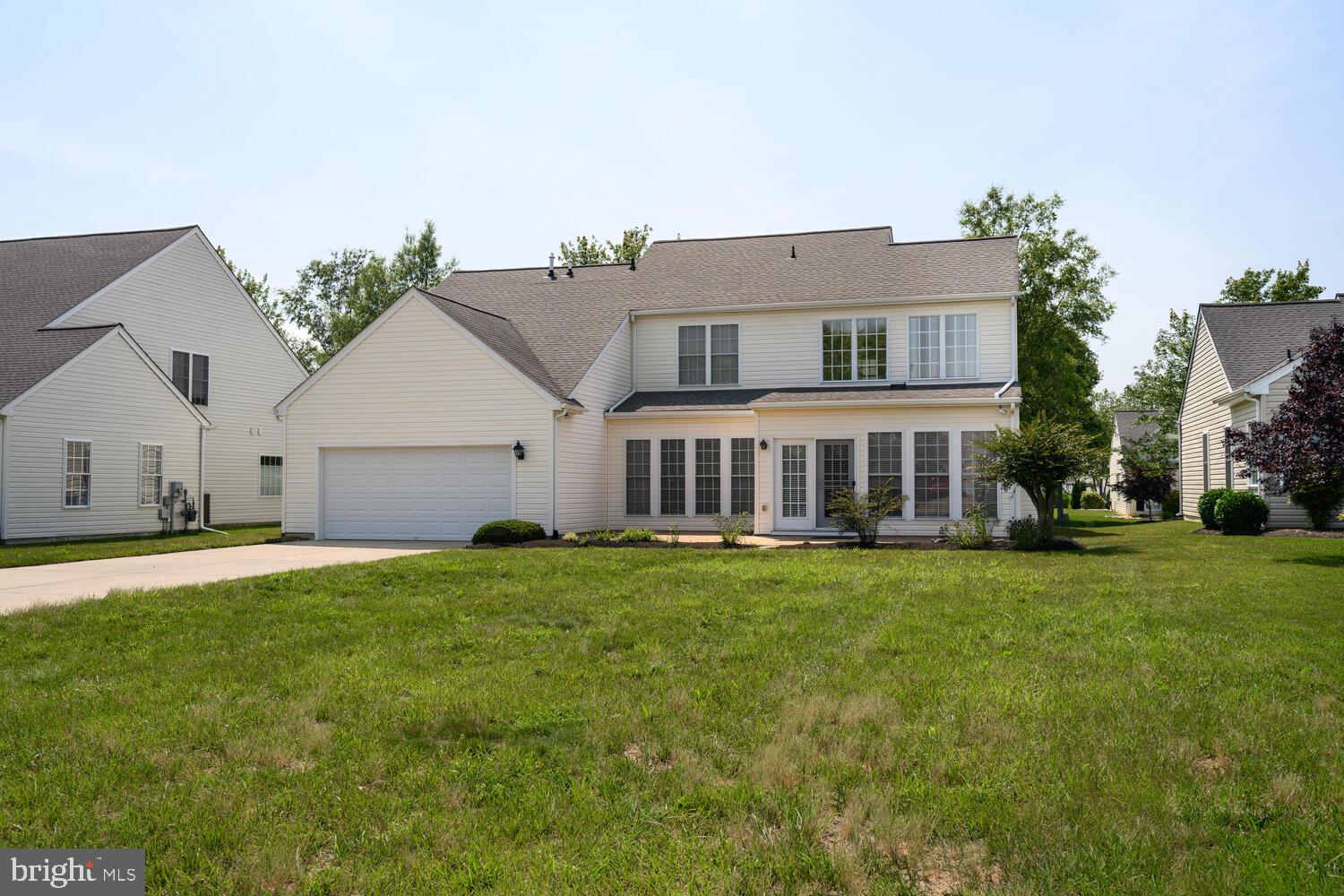 EASTON CLUB EAST - Residential