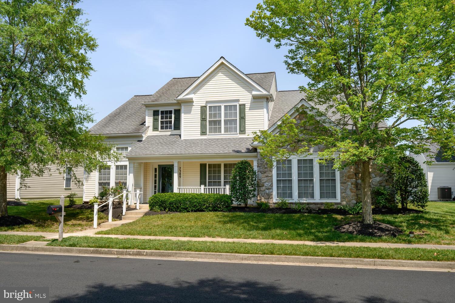 Meticulously Maintained One-Owner Home in Chesapeake by Del Webb – 55+ Community
Welcome to this beautifully cared-for McDaniel model in the sought-after 55+ section of Chesapeake by Del Webb. Situated near the main entrance and just a short distance to the clubhouse, this home offers both comfort and convenience in one of Easton's premier active adult communities.
Enjoy relaxing mornings on the charming front porch and shaded afternoons on the back porch—perfect for unwinding or entertaining. The home features a newer roof and has been lightly lived in and impeccably maintained by its original owner.
Inside, you'll find a spacious and thoughtfully designed layout: Living Room and Dining Room, Family Room with Gas Fireplace, Gourmet Kitchen with granite countertops, cooktop, double wall oven, and Breakfast Room, Sunroom filled with natural light, First-floor Primary Suite with dual vanities, soaking tub, and separate shower, Laundry Room and Powder Room all on the main level.
The second floor offers a versatile loft space, two guest bedrooms, a full bath, and a walk-in attic for extra storage. A large 2-car garage and ample driveway parking add to the convenience.
Enjoy a vibrant lifestyle with access to the community clubhouse, fitness rooms, ballroom, library, craft and card rooms, outdoor pool, tennis and pickleball courts, bocce, horseshoes, walking trails, picnic areas, and a putting green—all just minutes from downtown Easton's shopping, dining, medical care, and cultural amenities.
This move-in ready home offers the perfect blend of low-maintenance living, thoughtful upgrades, and an unbeatable location.