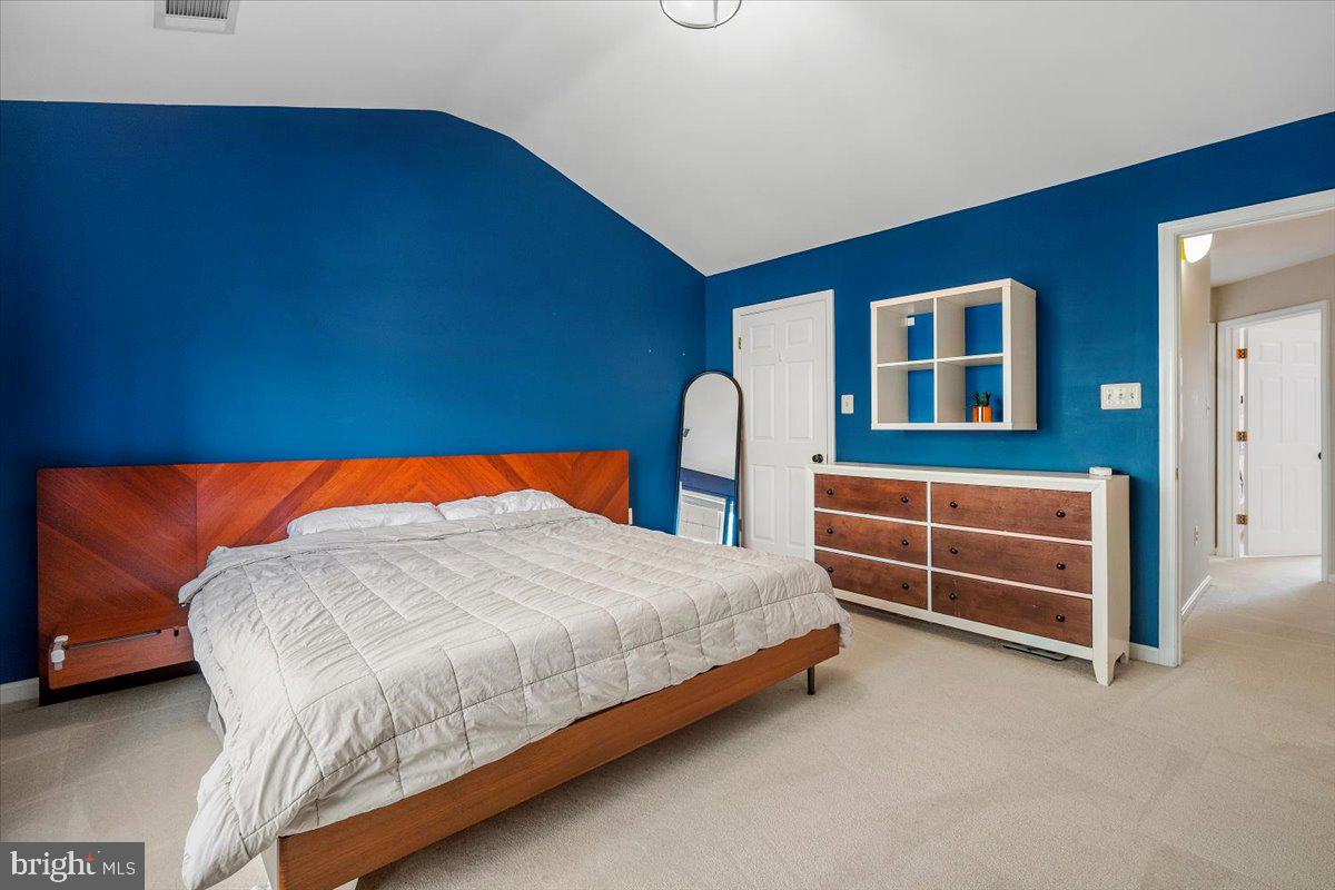 DOMINION STATION - Residential