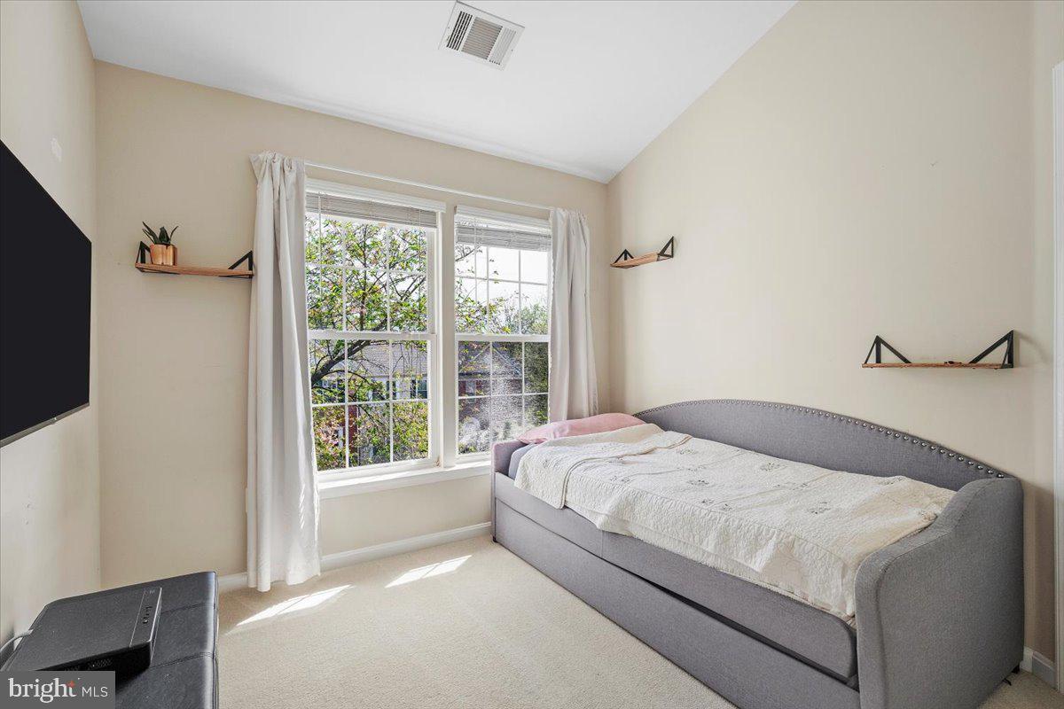 DOMINION STATION - Residential