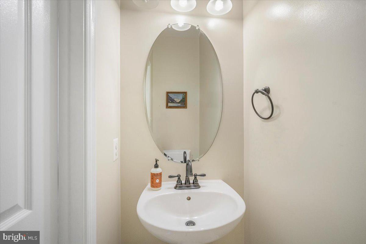 DOMINION STATION - Residential