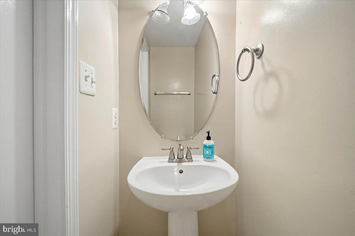 DOMINION STATION - Residential