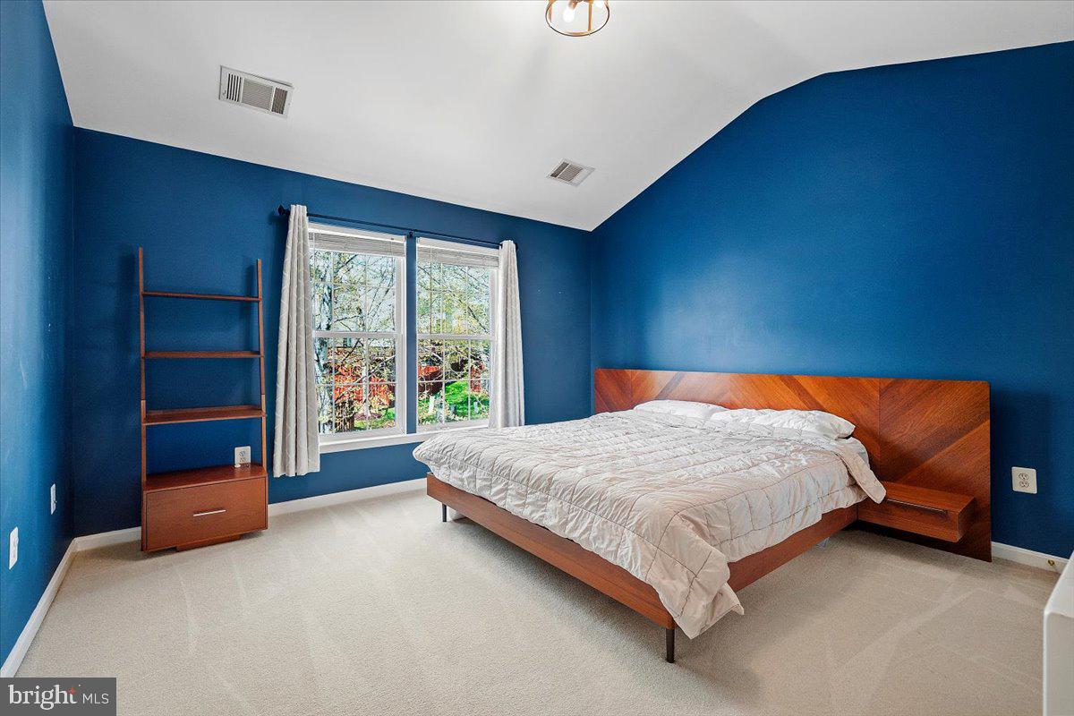 DOMINION STATION - Residential