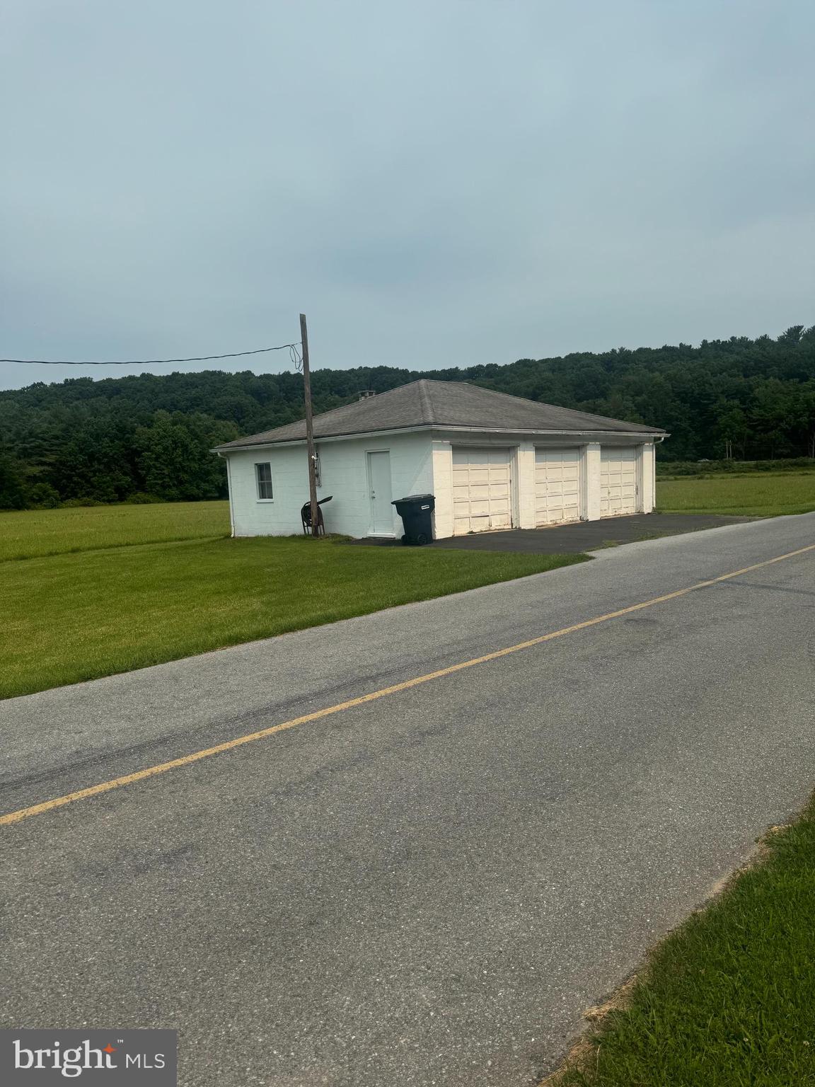 33 BLUE MOUNTAIN ROAD