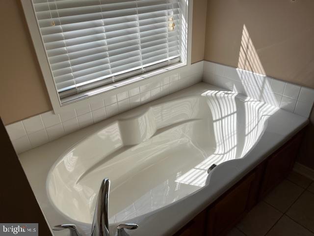 COBBLE CREEK MANOR - Residential