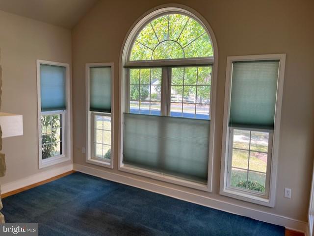 COBBLE CREEK MANOR - Residential