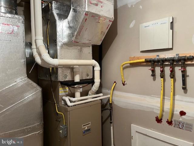 COBBLE CREEK MANOR - Residential