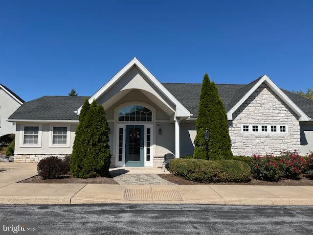 COBBLE CREEK MANOR - Residential