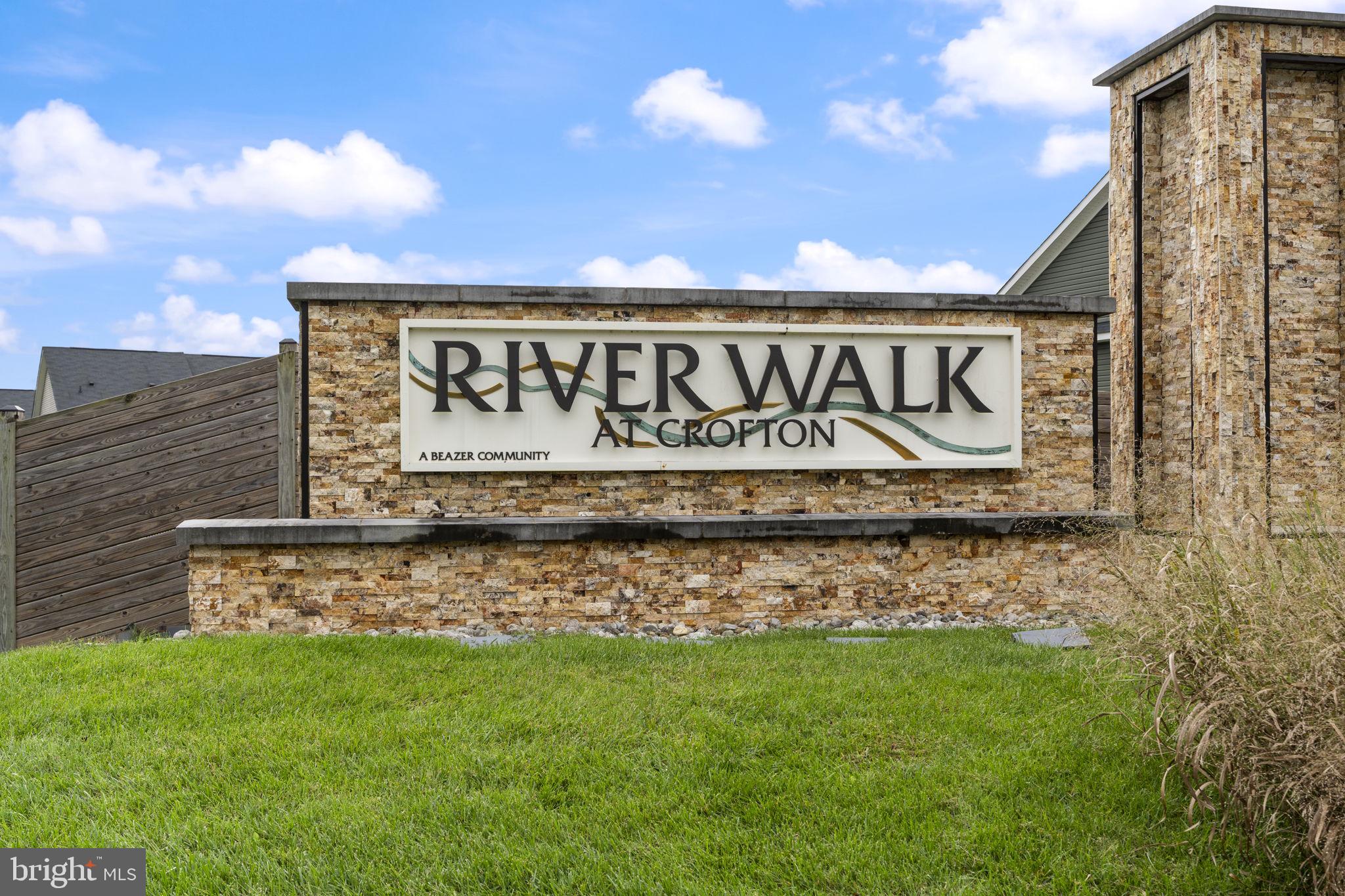 1333 HAWK HOLLOW DRIVE