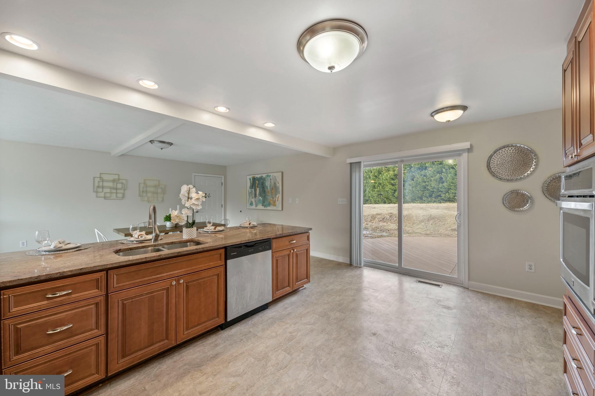 BALLARDS HOLLY ESTATES - Residential