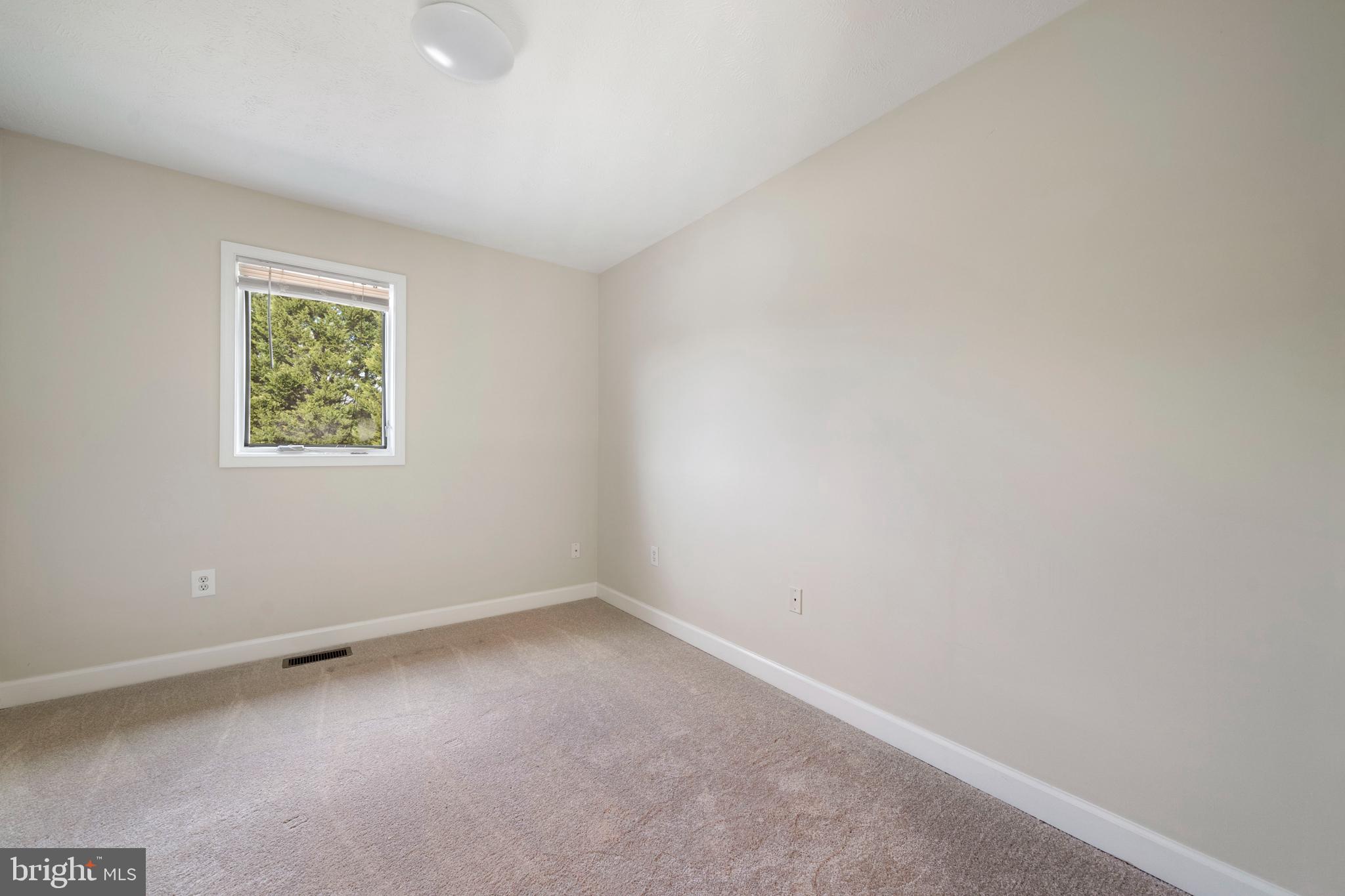 BALLARDS HOLLY ESTATES - Residential