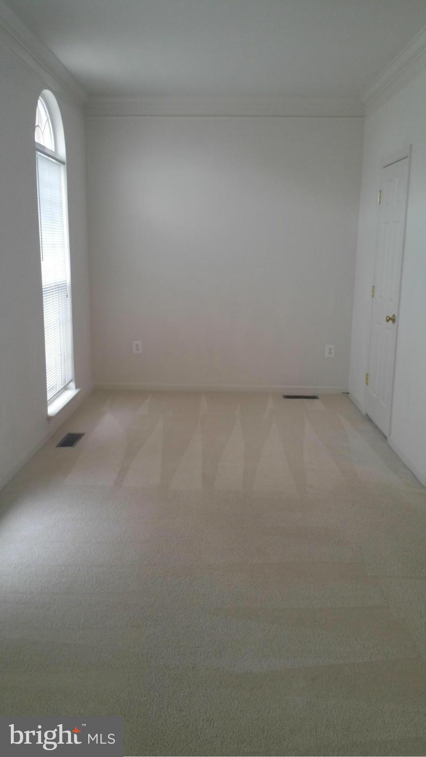 ASHBROOK VILLAGE - Residential Lease