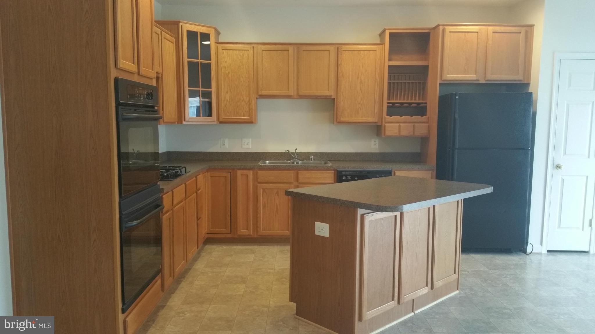 ASHBROOK VILLAGE - Residential Lease