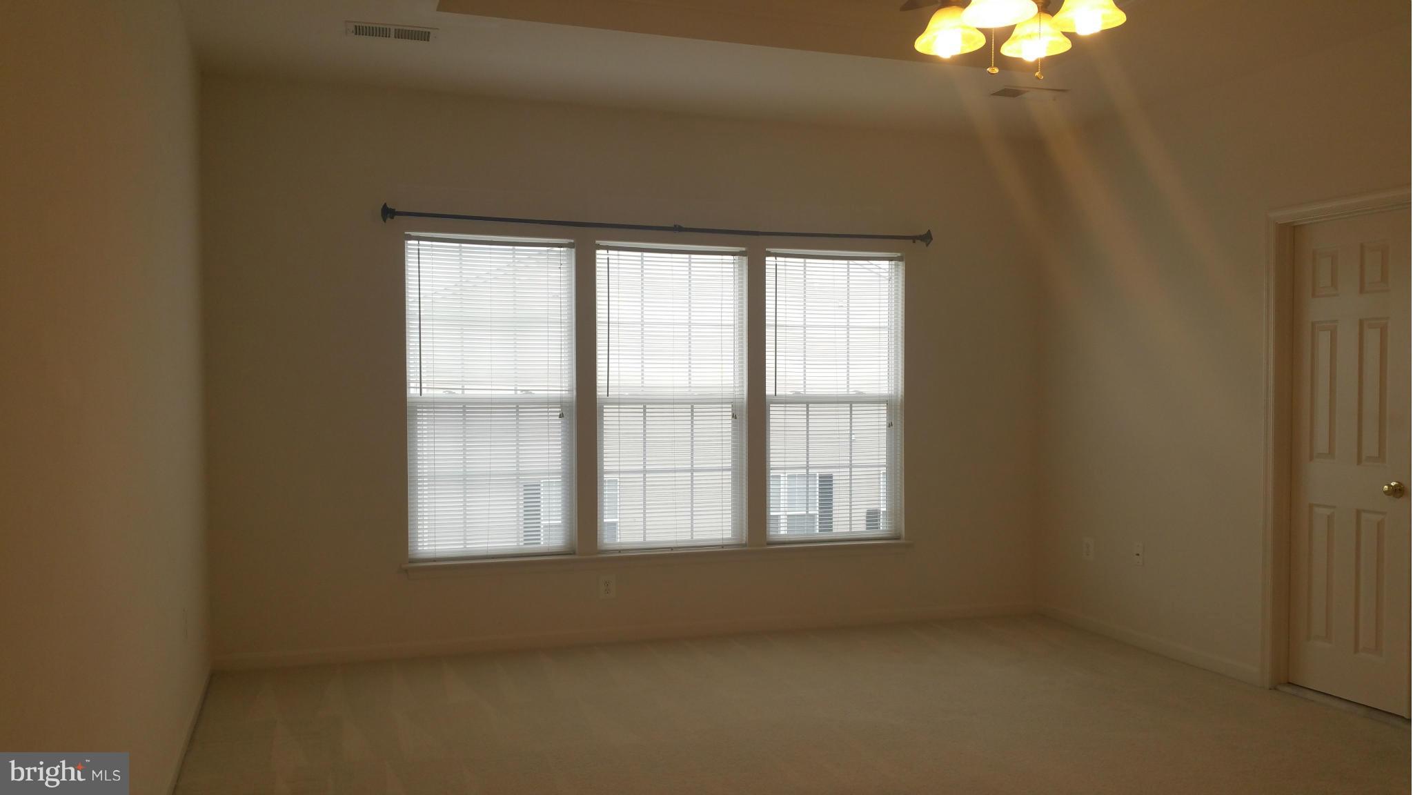 ASHBROOK VILLAGE - Residential Lease