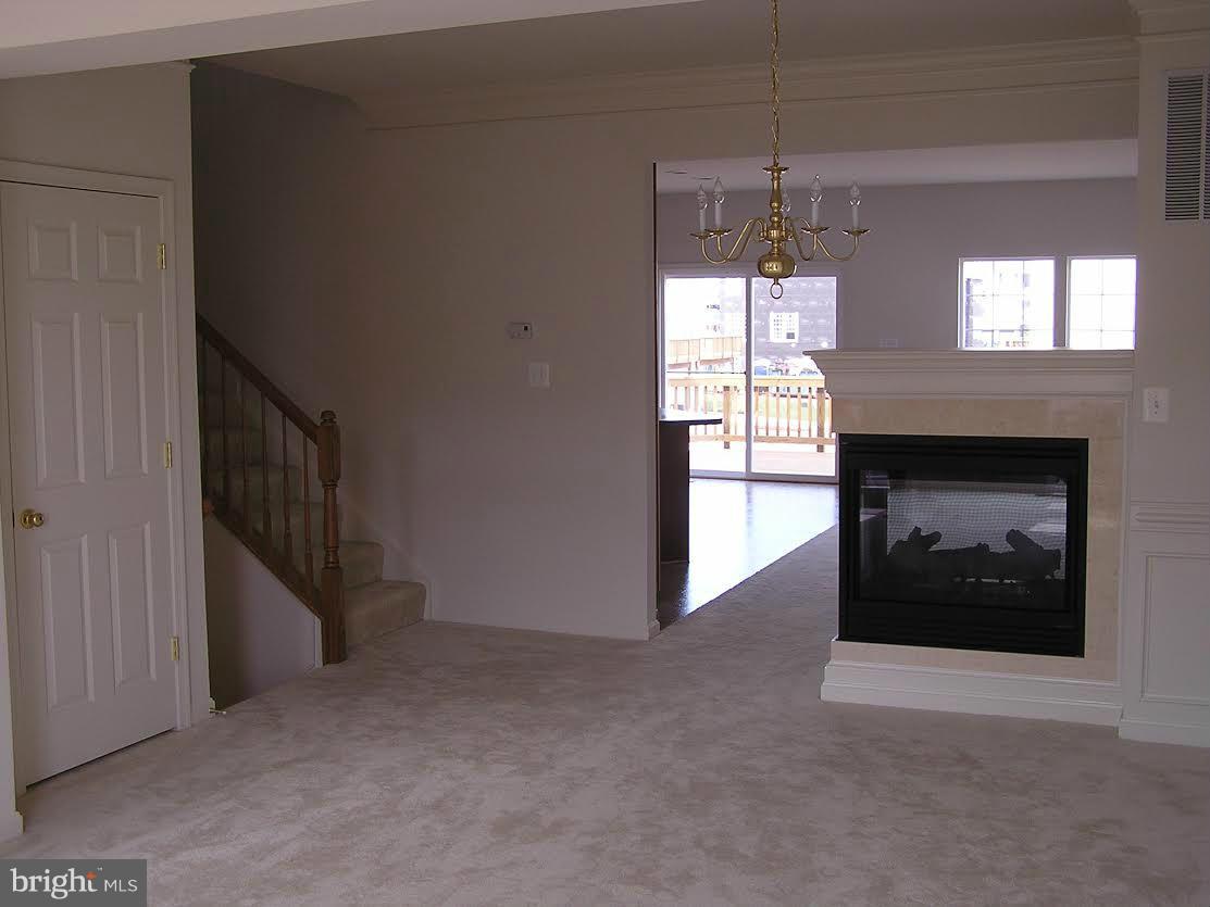 ASHBROOK VILLAGE - Residential Lease