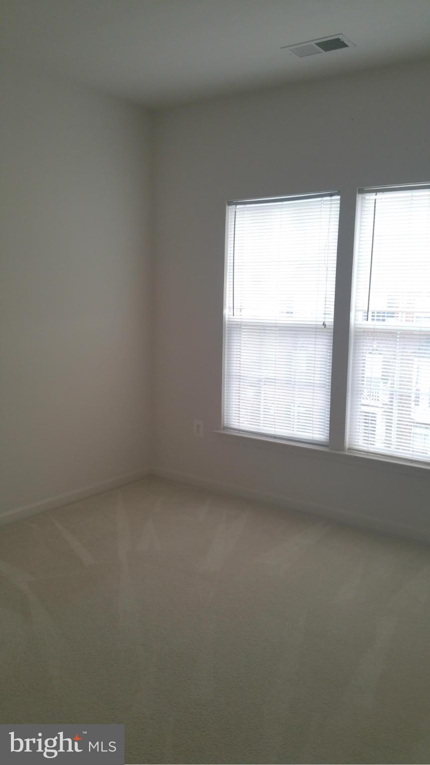 ASHBROOK VILLAGE - Residential Lease