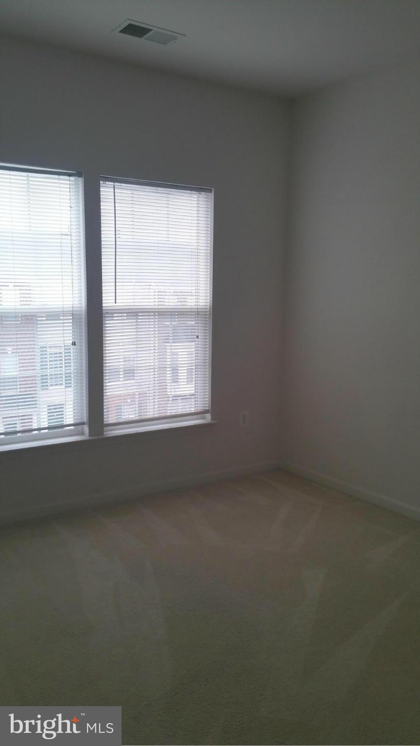 ASHBROOK VILLAGE - Residential Lease