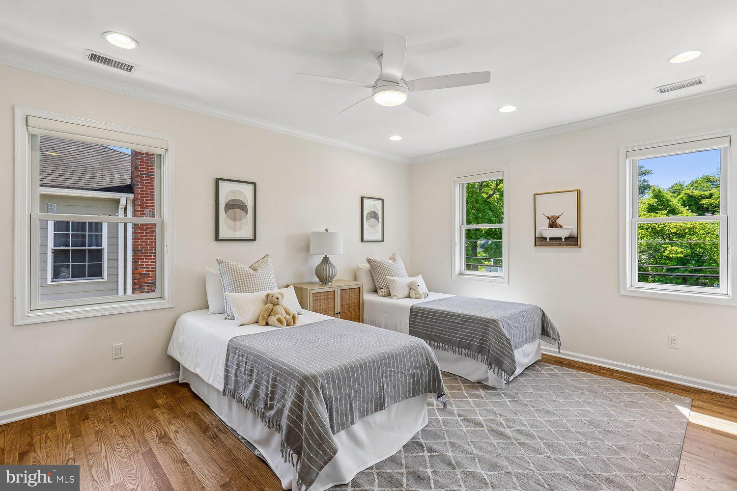 GEORGETOWN VILLAGE - Residential