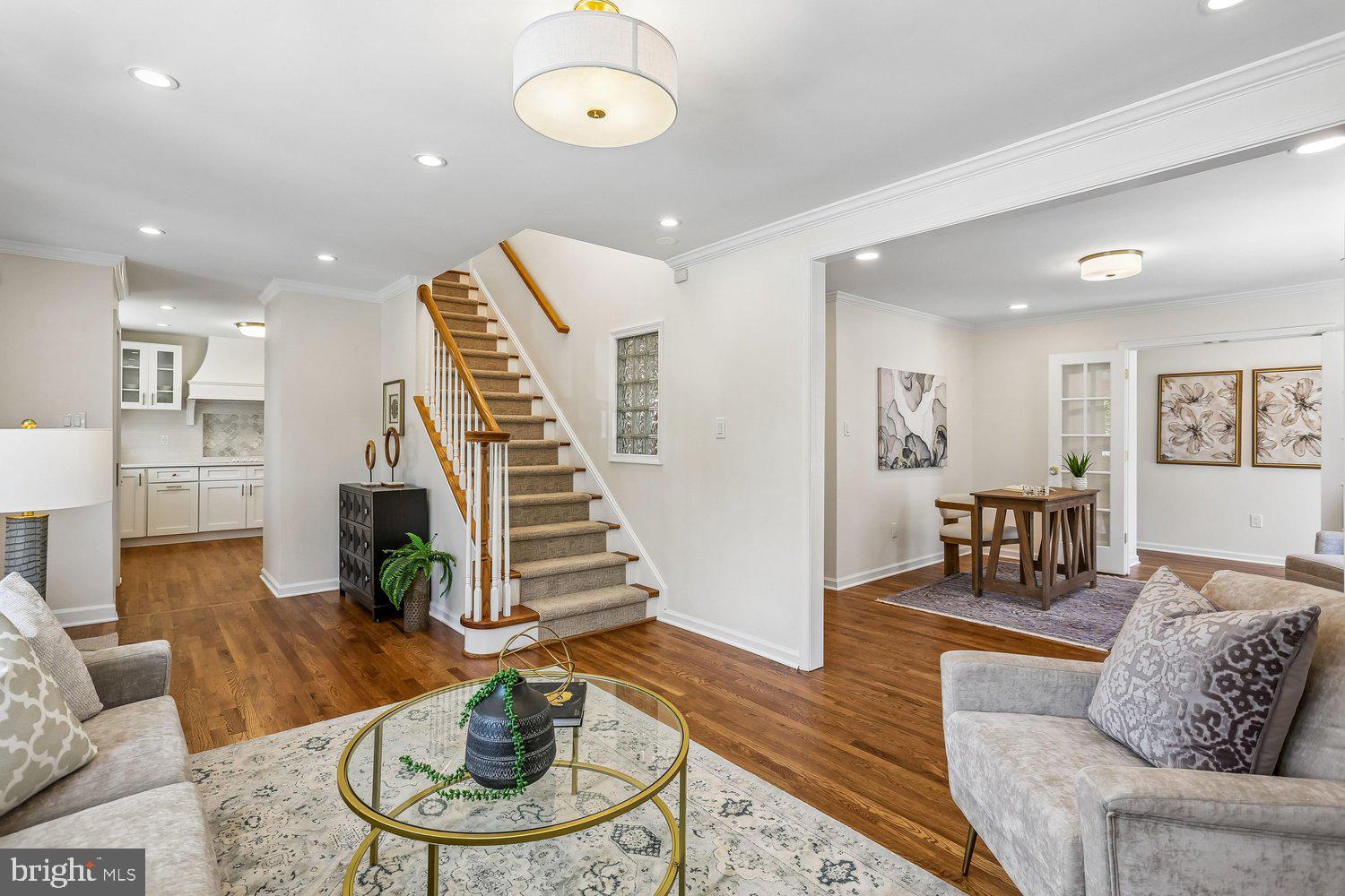 GEORGETOWN VILLAGE - Residential