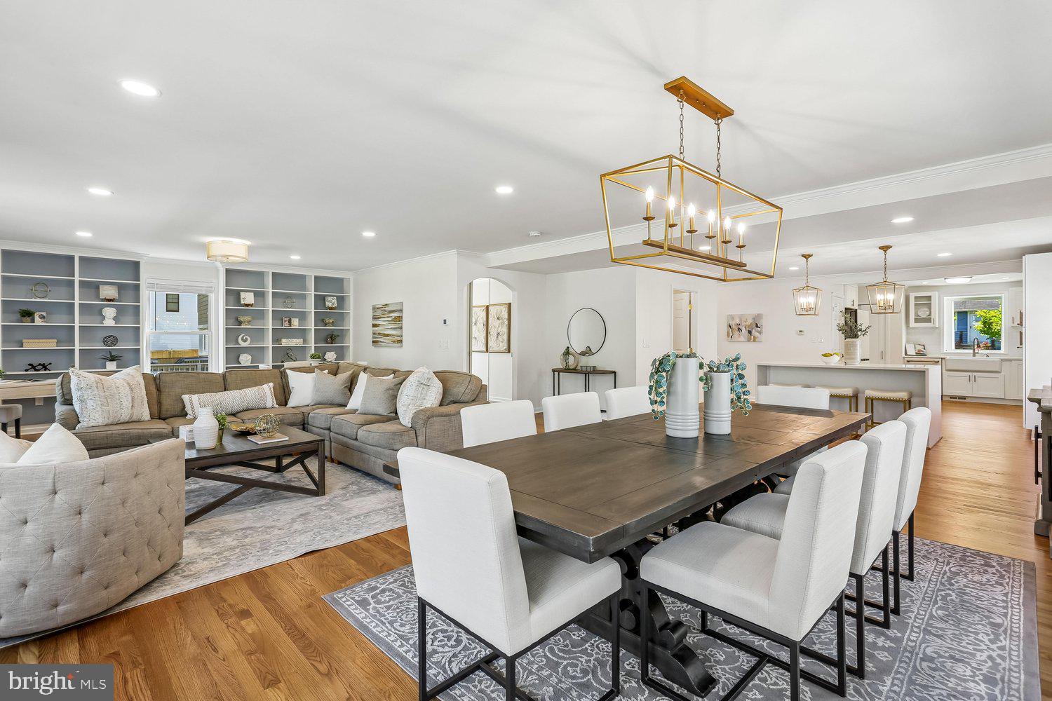 GEORGETOWN VILLAGE - Residential