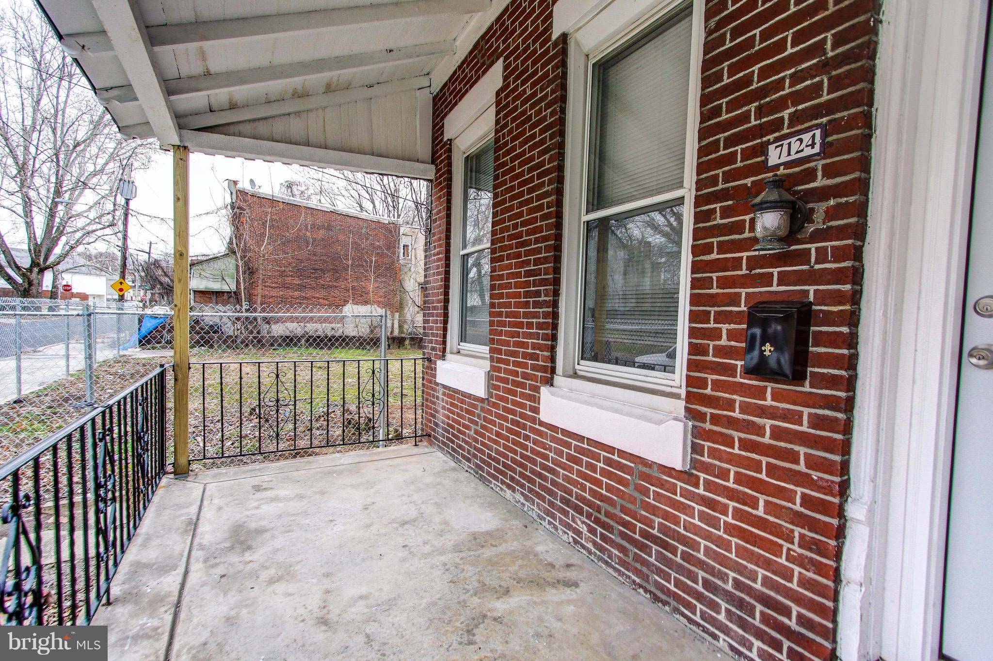 COBBS CREEK - Residential