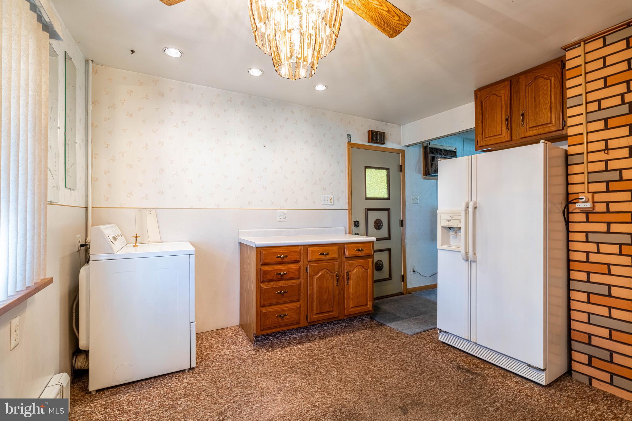 ACADEMY GARDENS - Residential