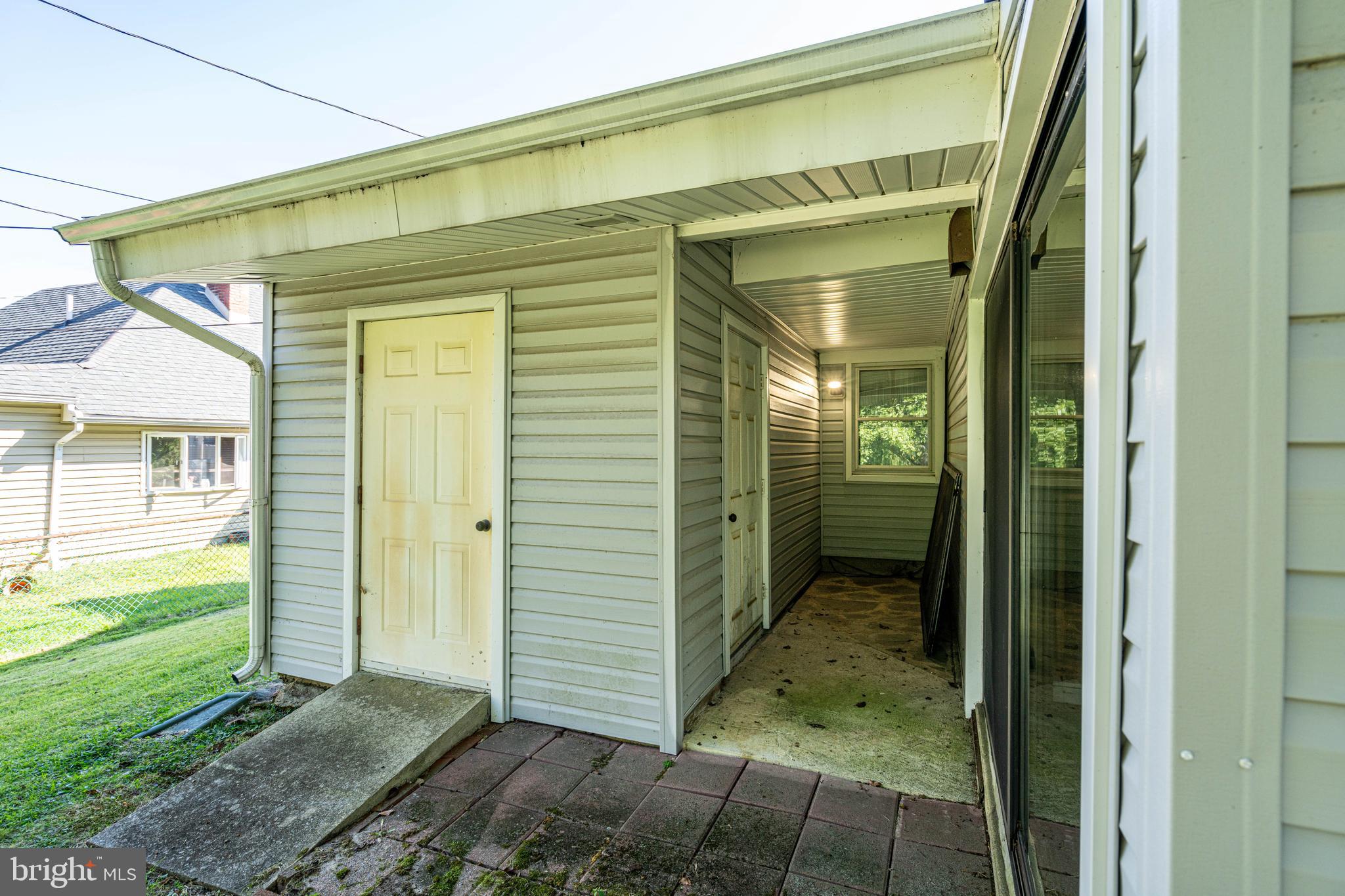 ACADEMY GARDENS - Residential