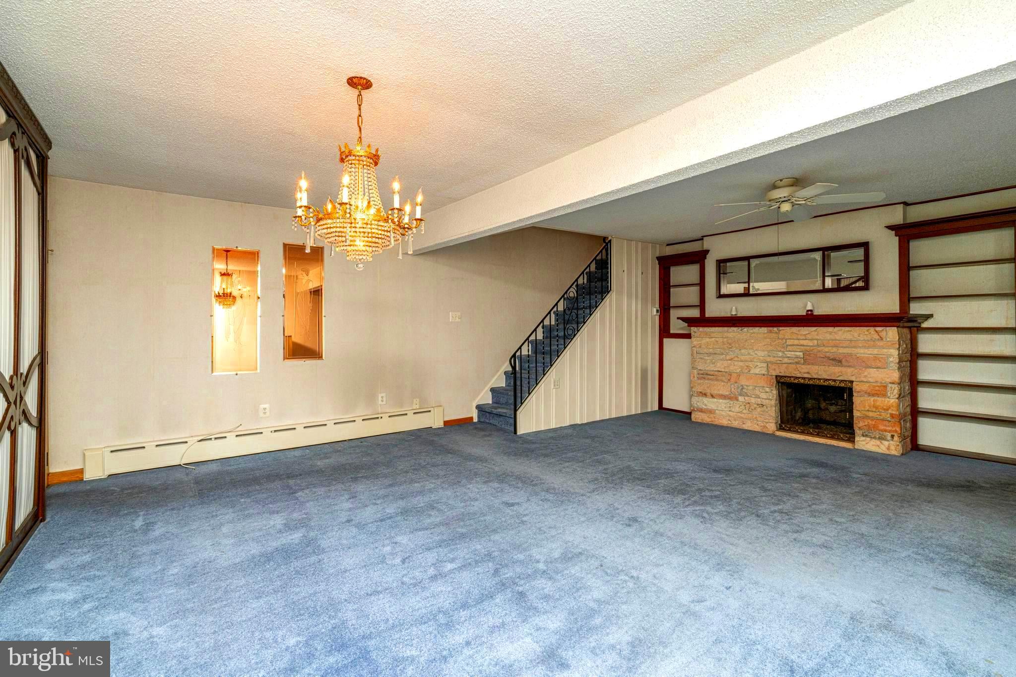 ACADEMY GARDENS - Residential