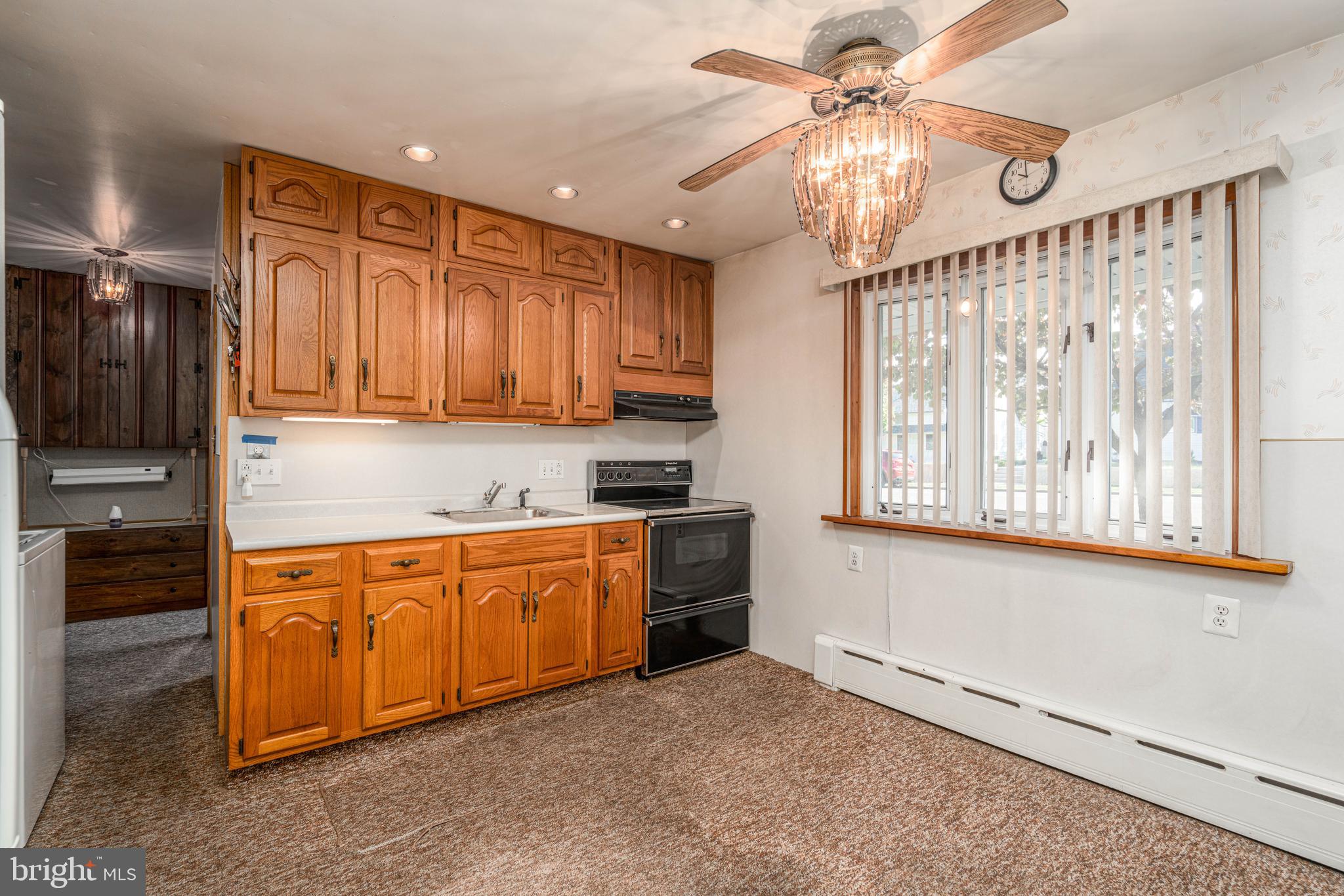 ACADEMY GARDENS - Residential