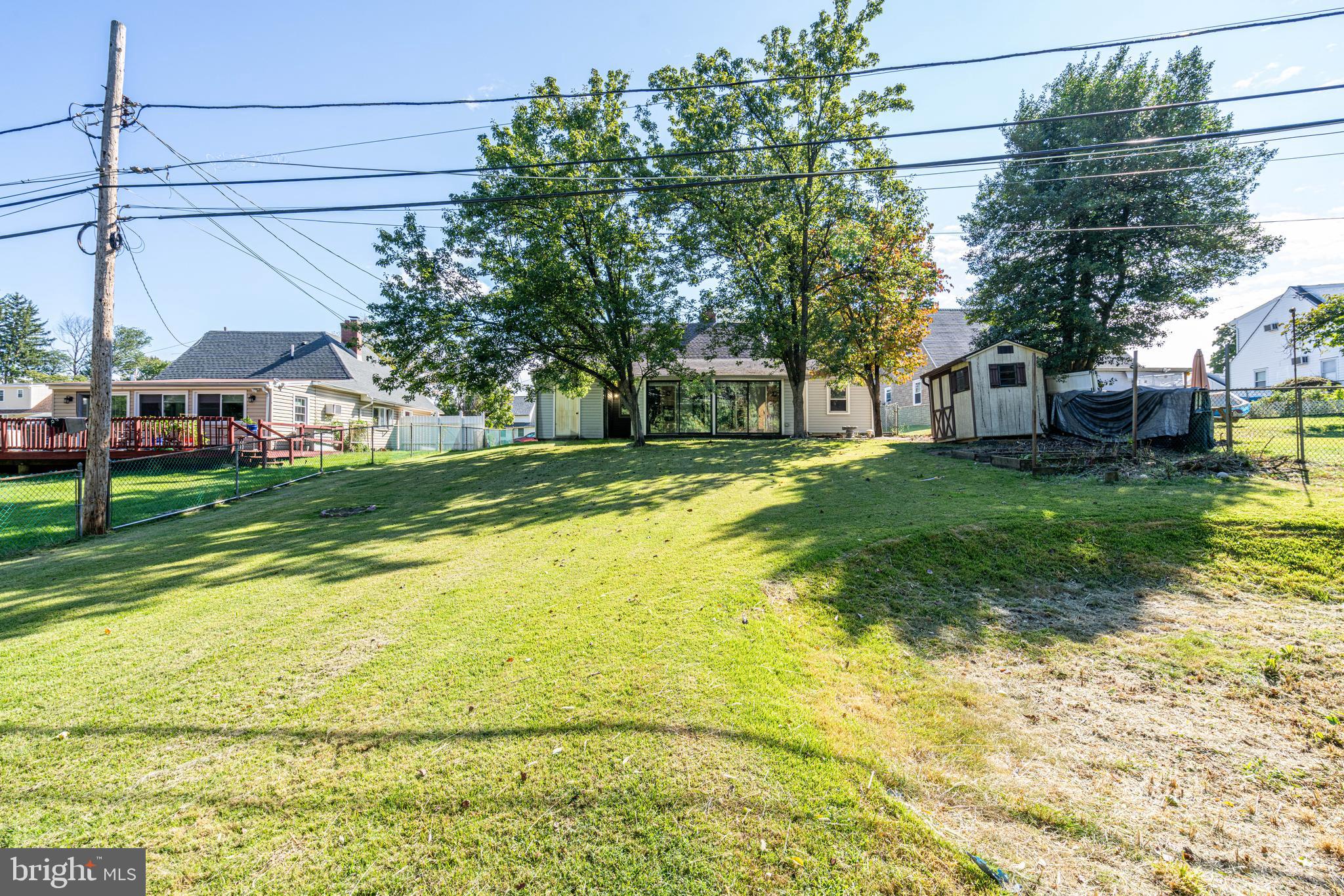 ACADEMY GARDENS - Residential