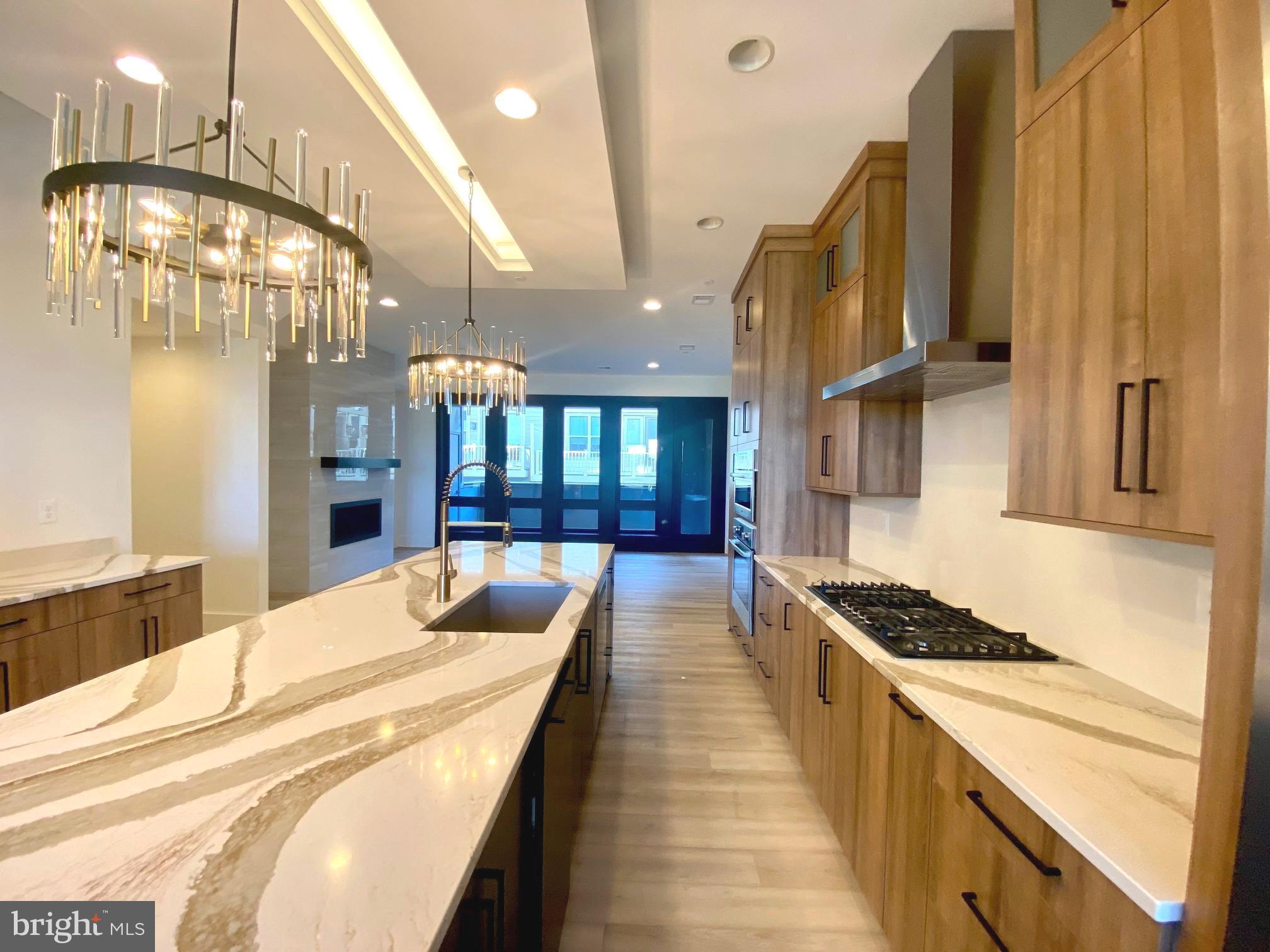 THE GROVE - Residential