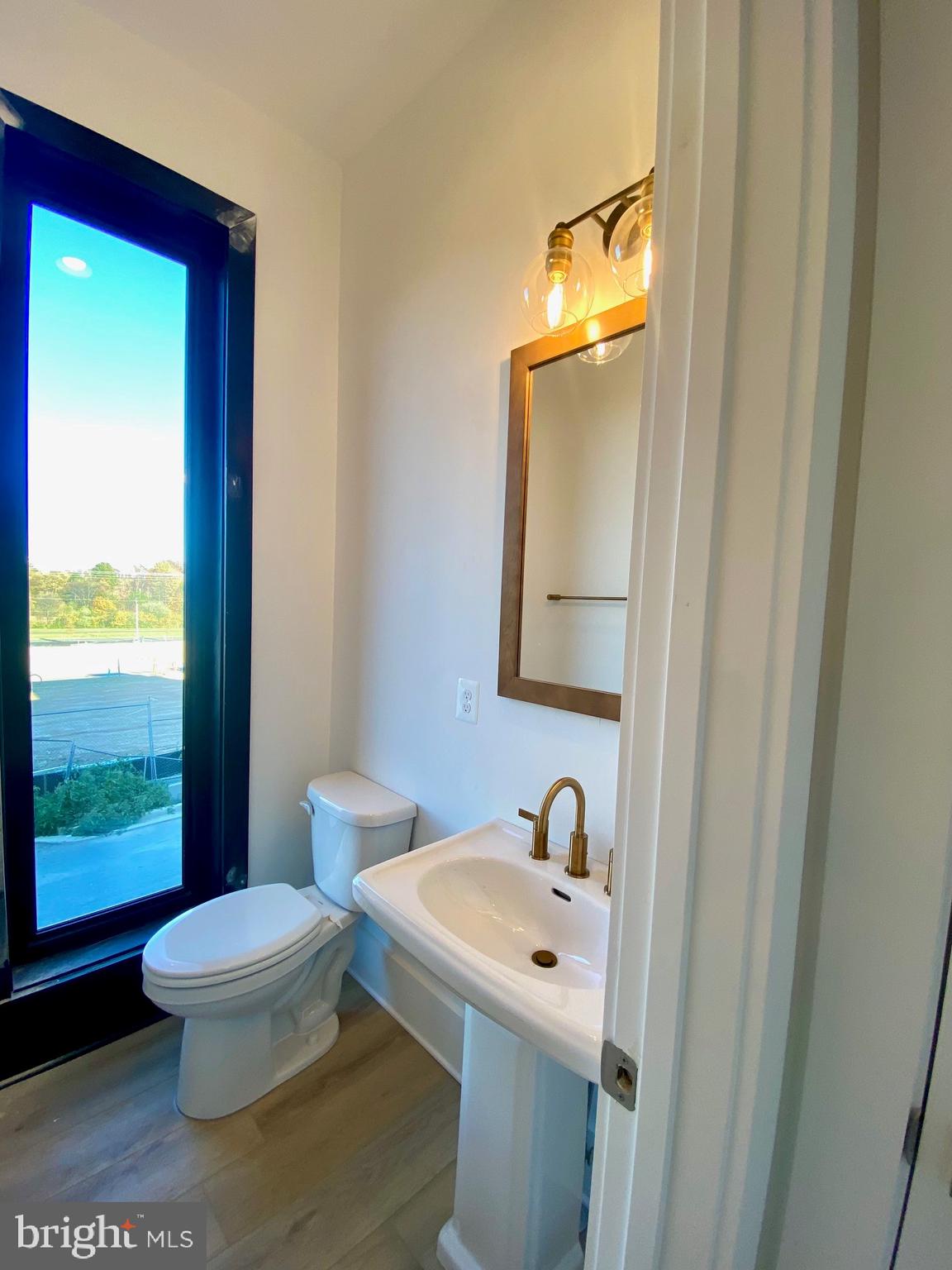 THE GROVE - Residential