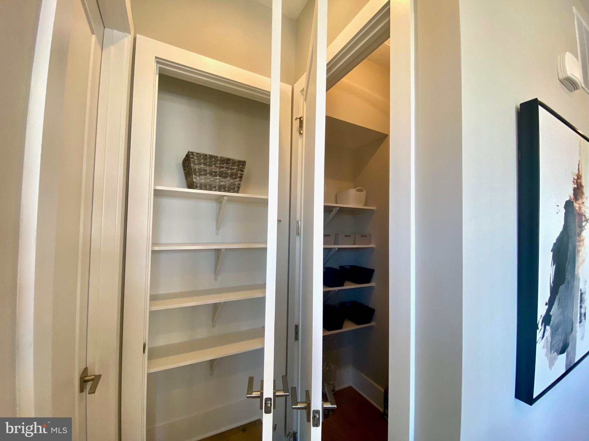 THE GROVE - Residential