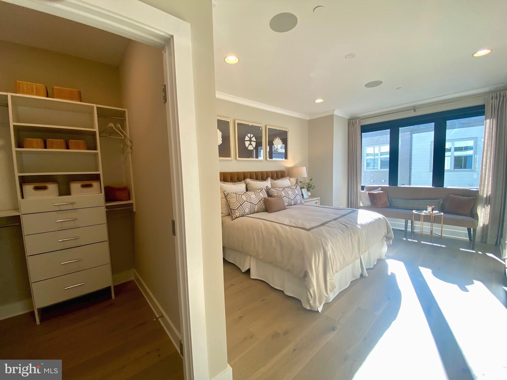 THE GROVE - Residential