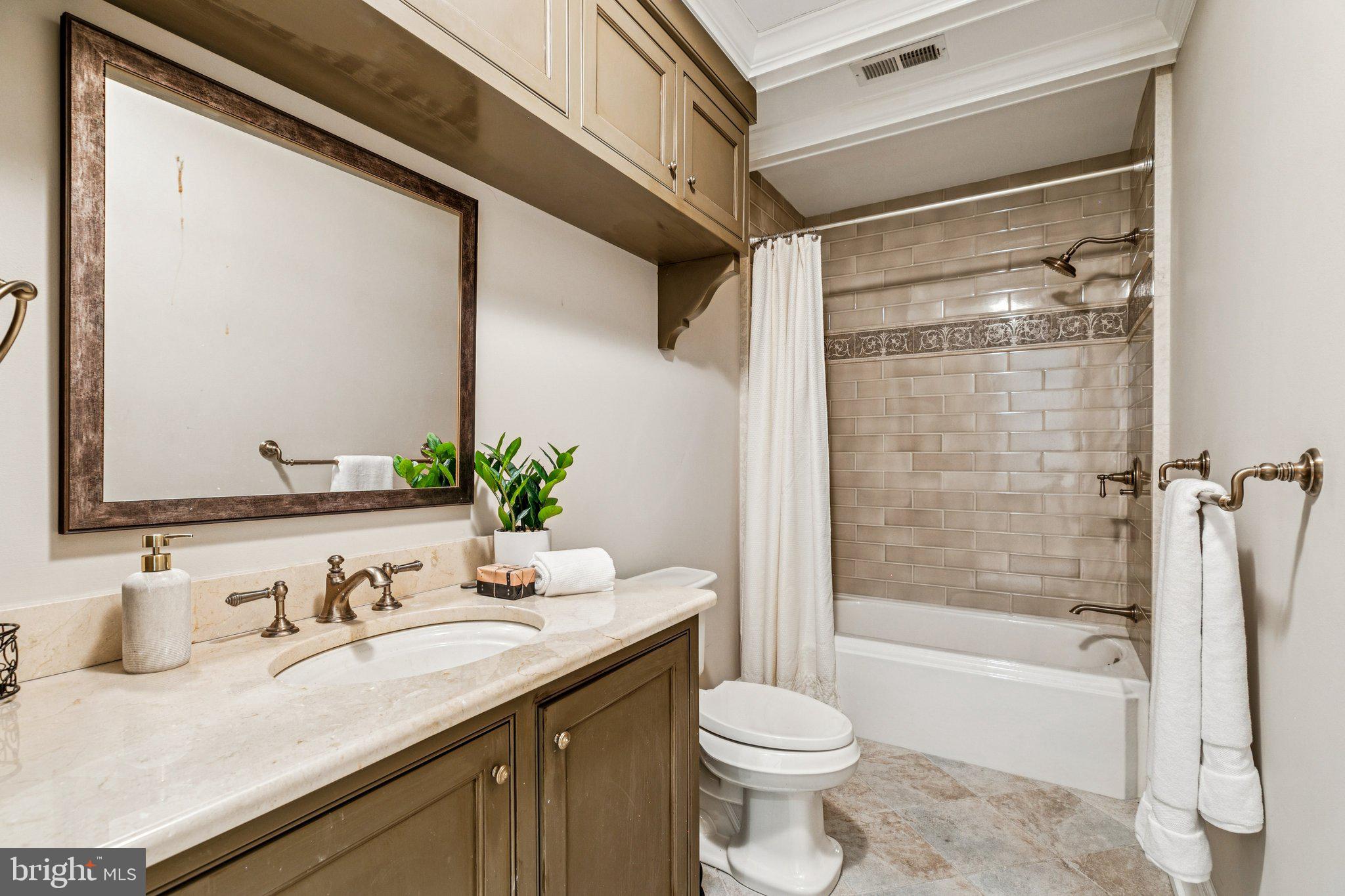 OLD CITY - Residential