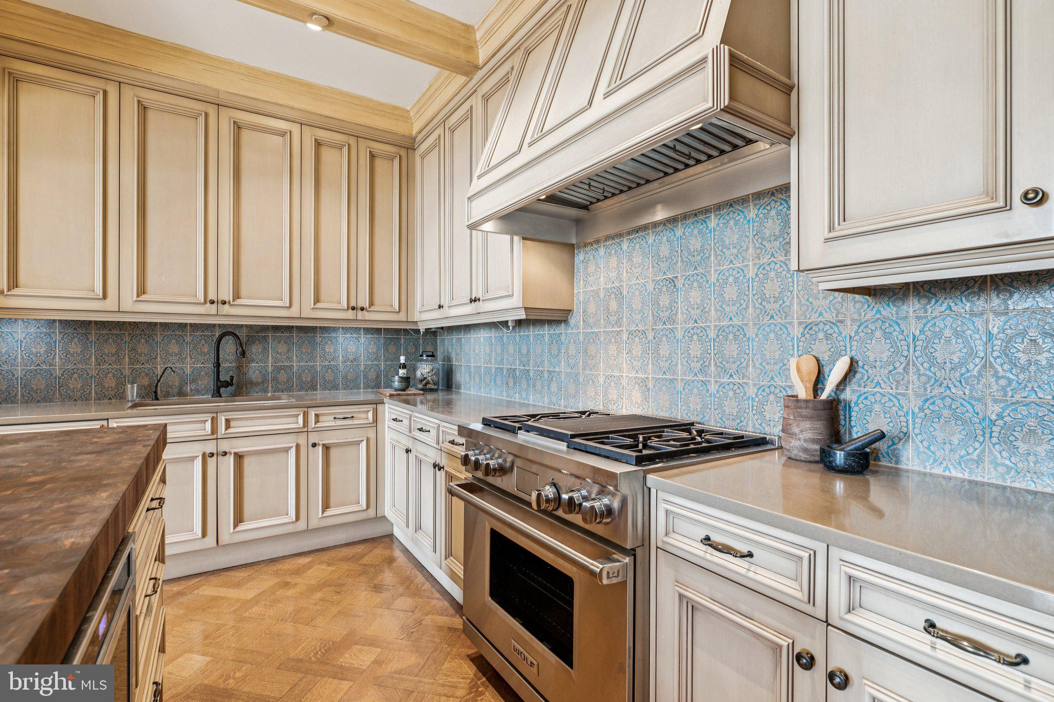 OLD CITY - Residential