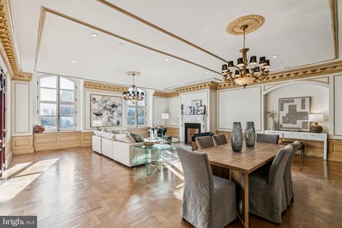 Condo For Sale - 421 Chestnut Street #401<br/> PHILADELPHIA, PA 19106