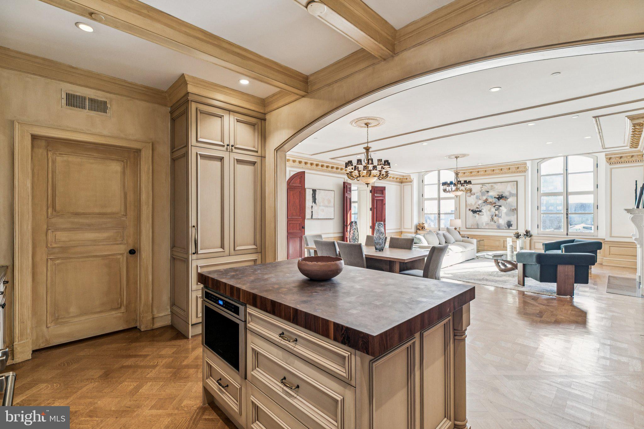 OLD CITY - Residential