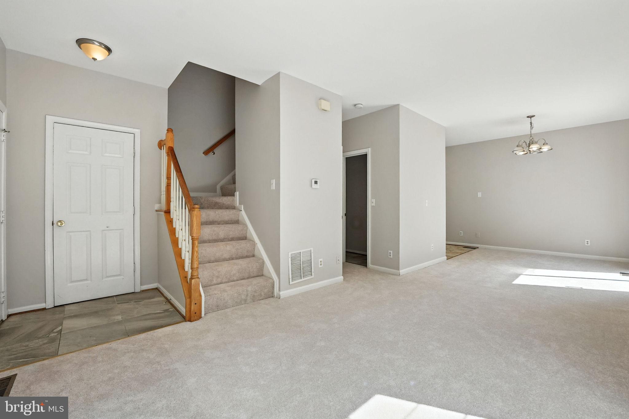15675 VIEWPOINT CIRCLE