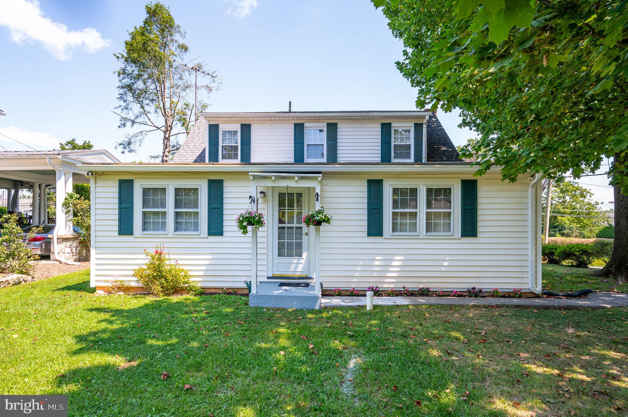 CHARLES TOWN - Residential