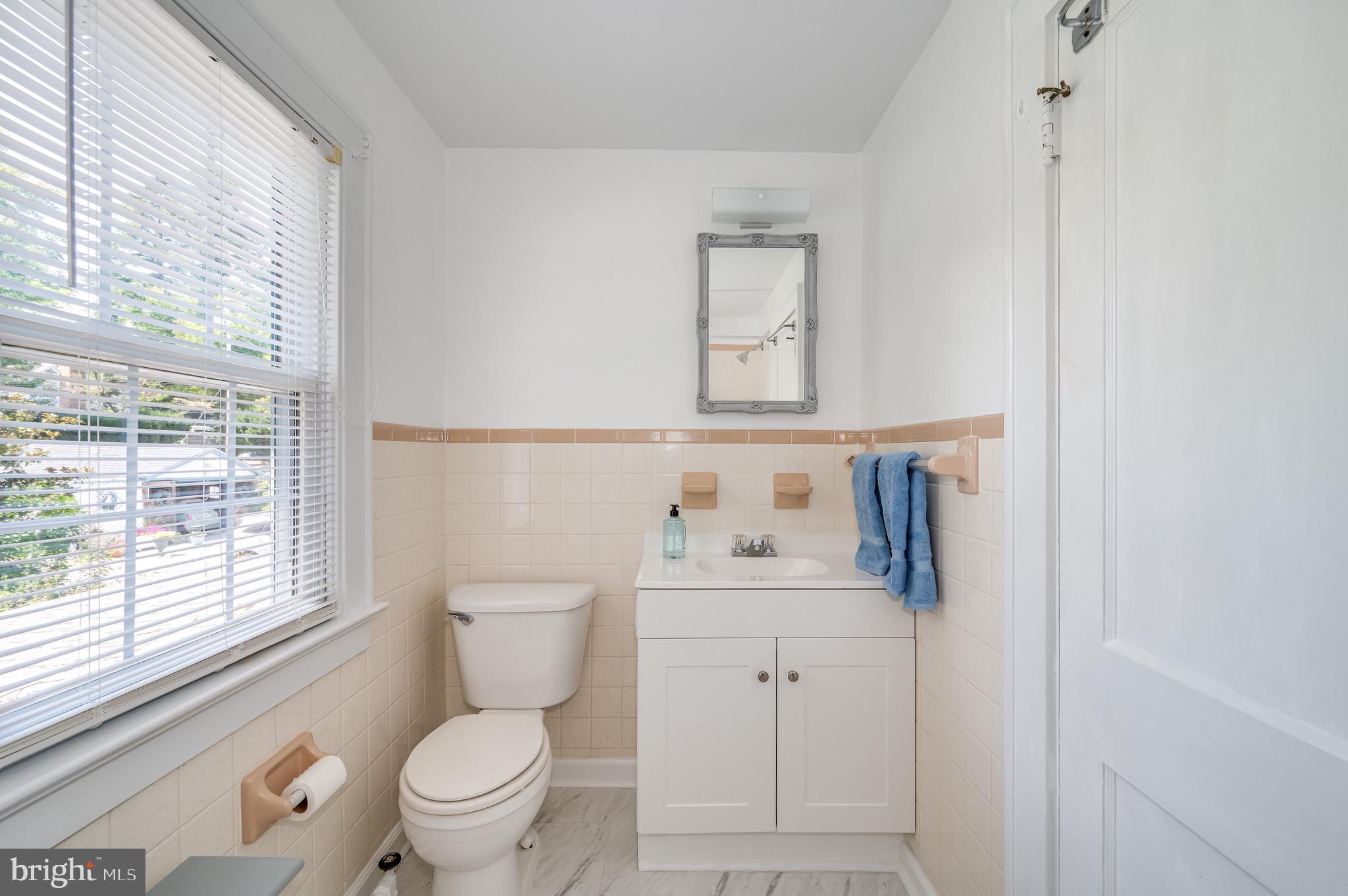 CHARLES TOWN - Residential