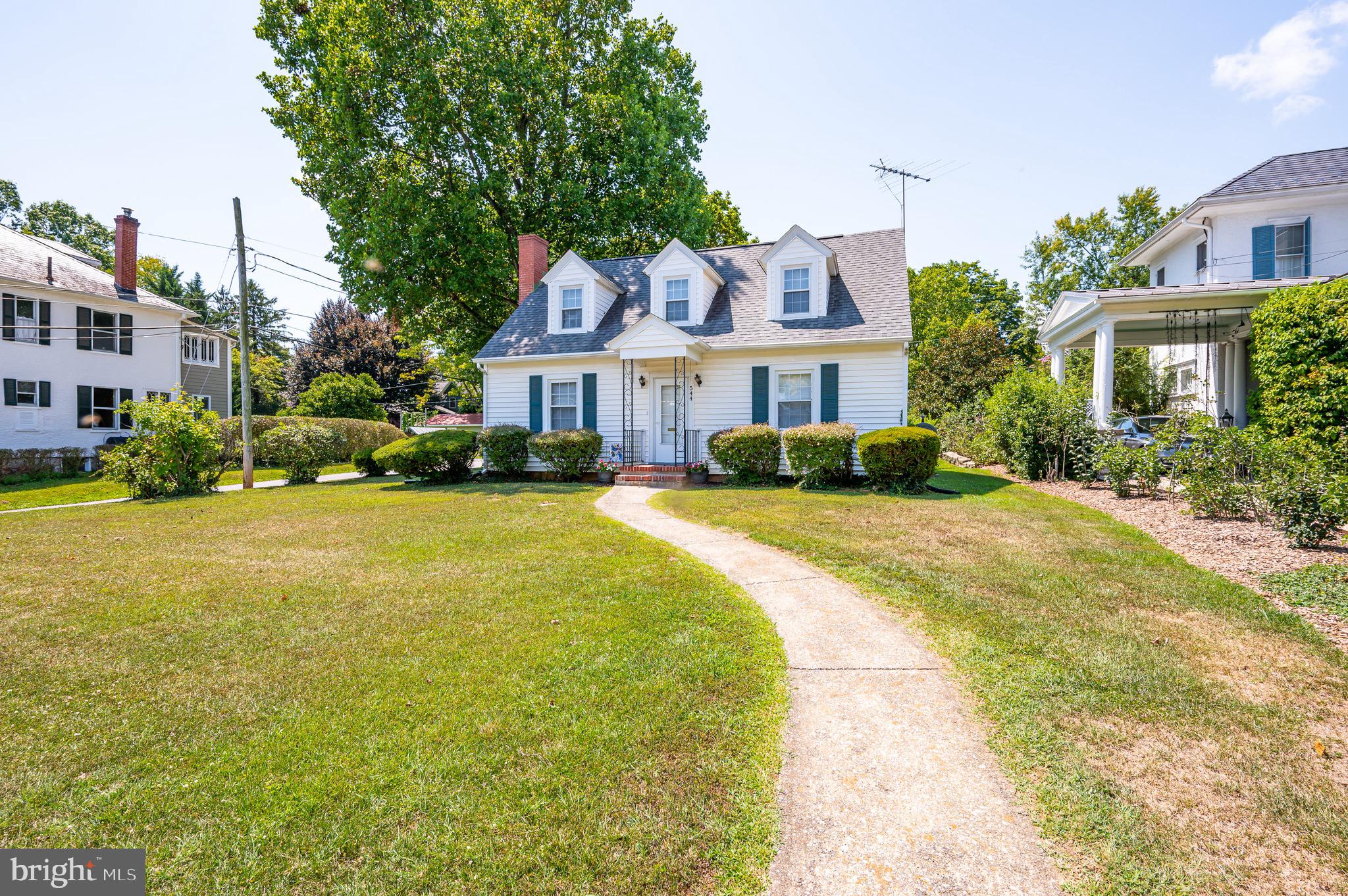 CHARLES TOWN - Residential