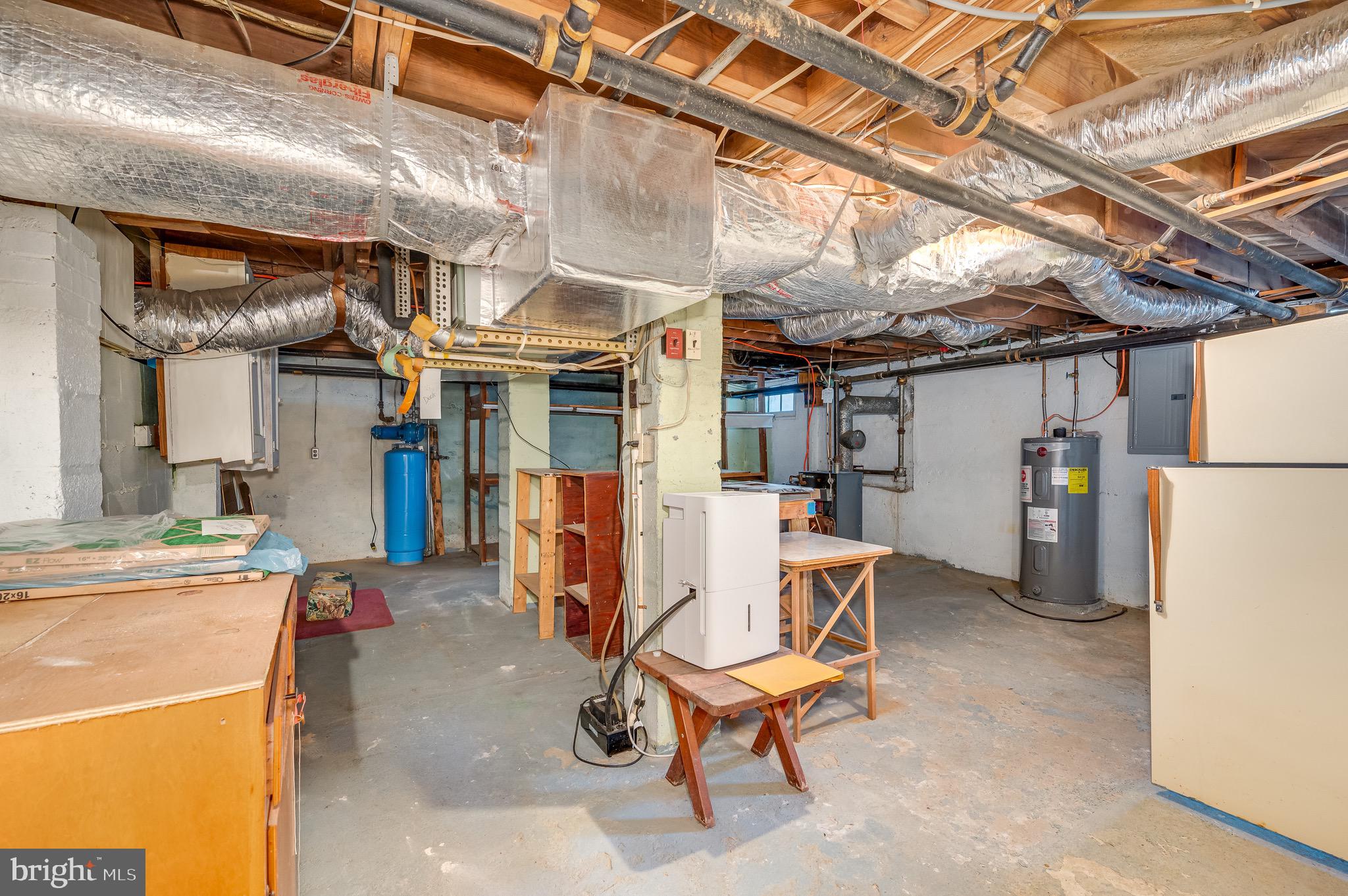 CHARLES TOWN - Residential