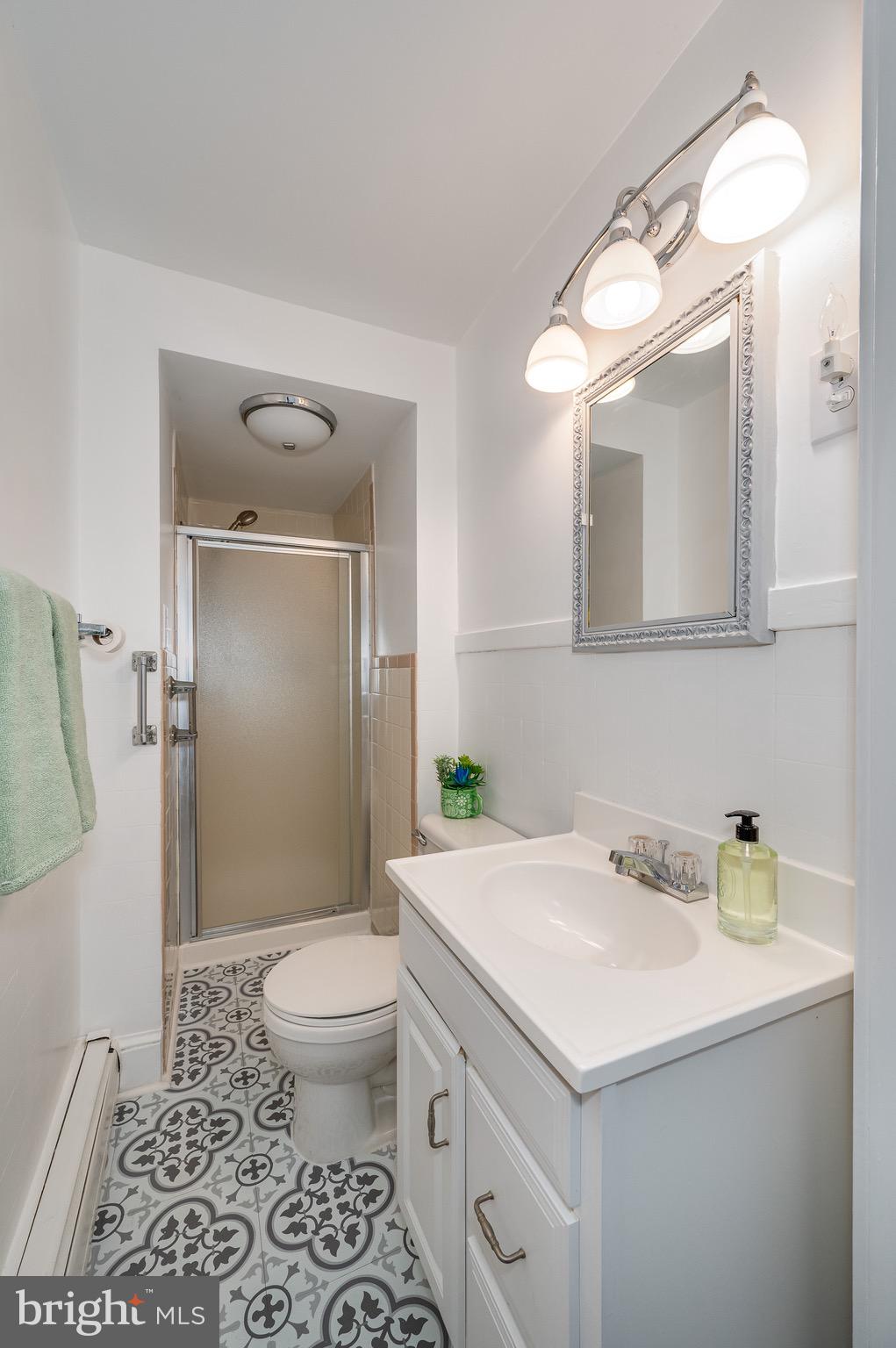 CHARLES TOWN - Residential