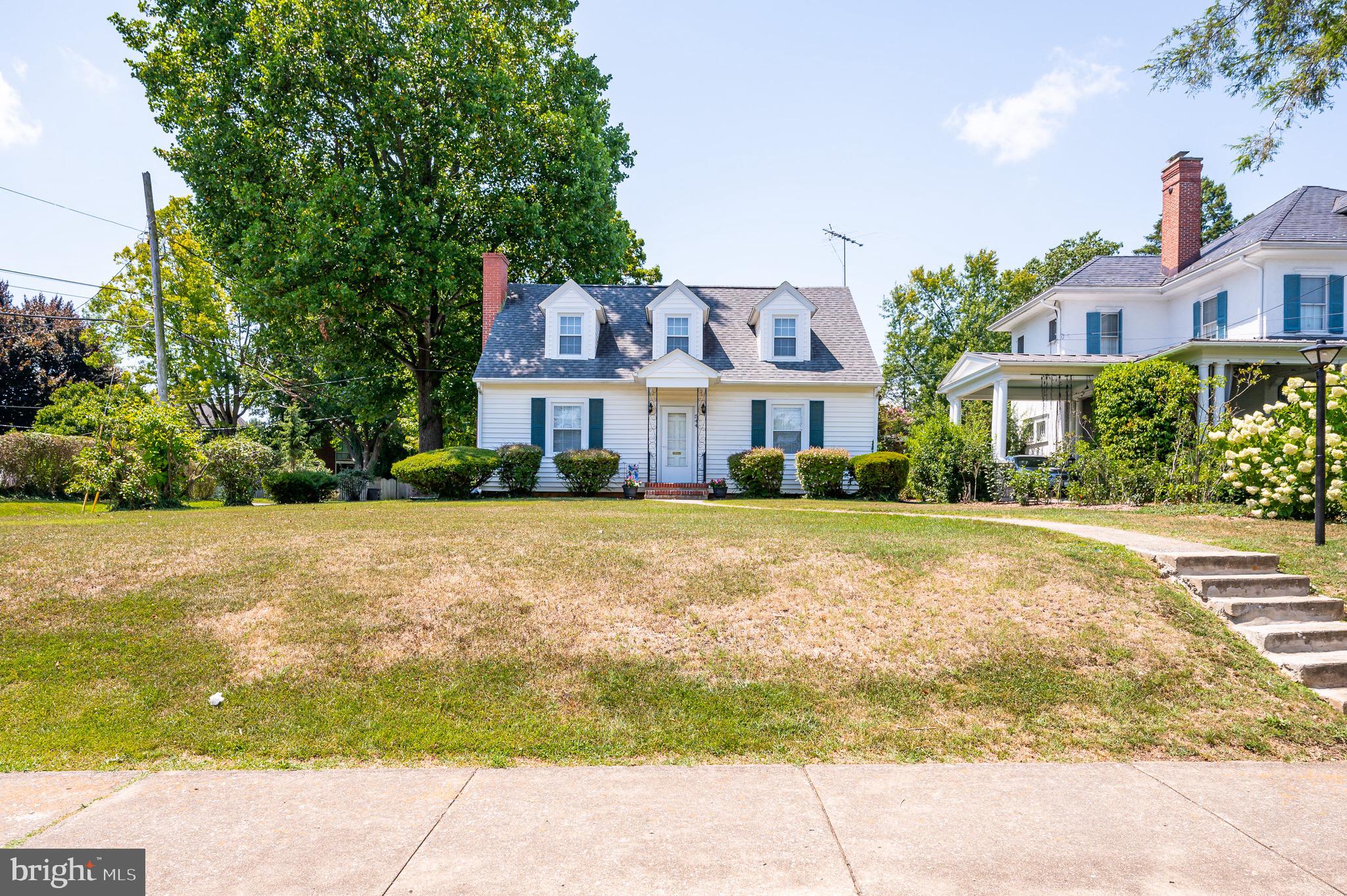 CHARLES TOWN - Residential