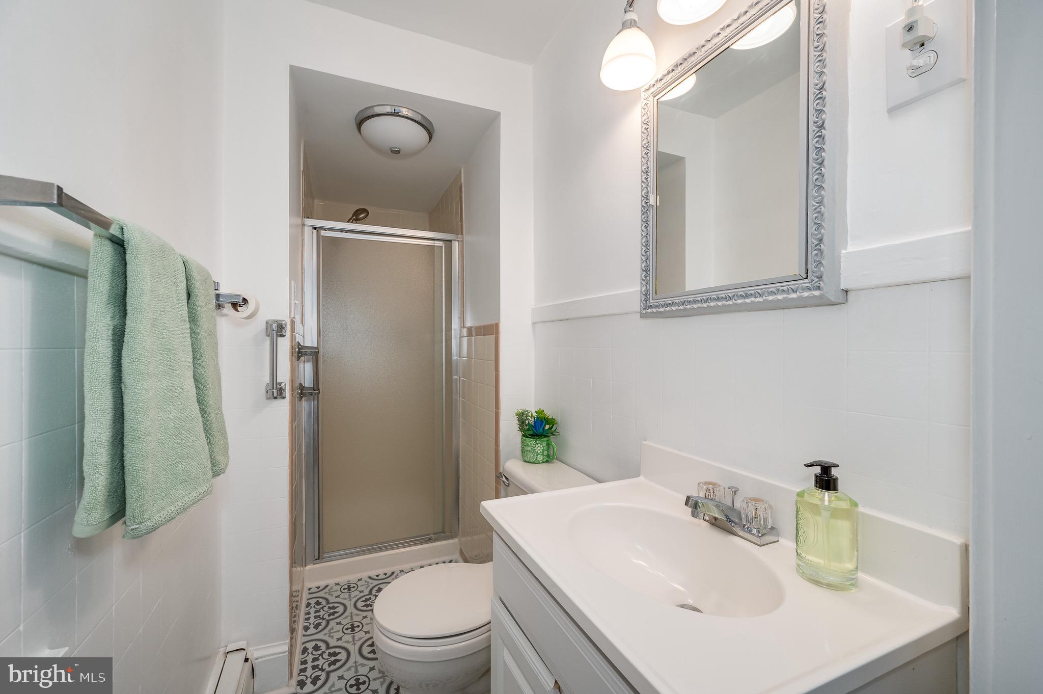 CHARLES TOWN - Residential