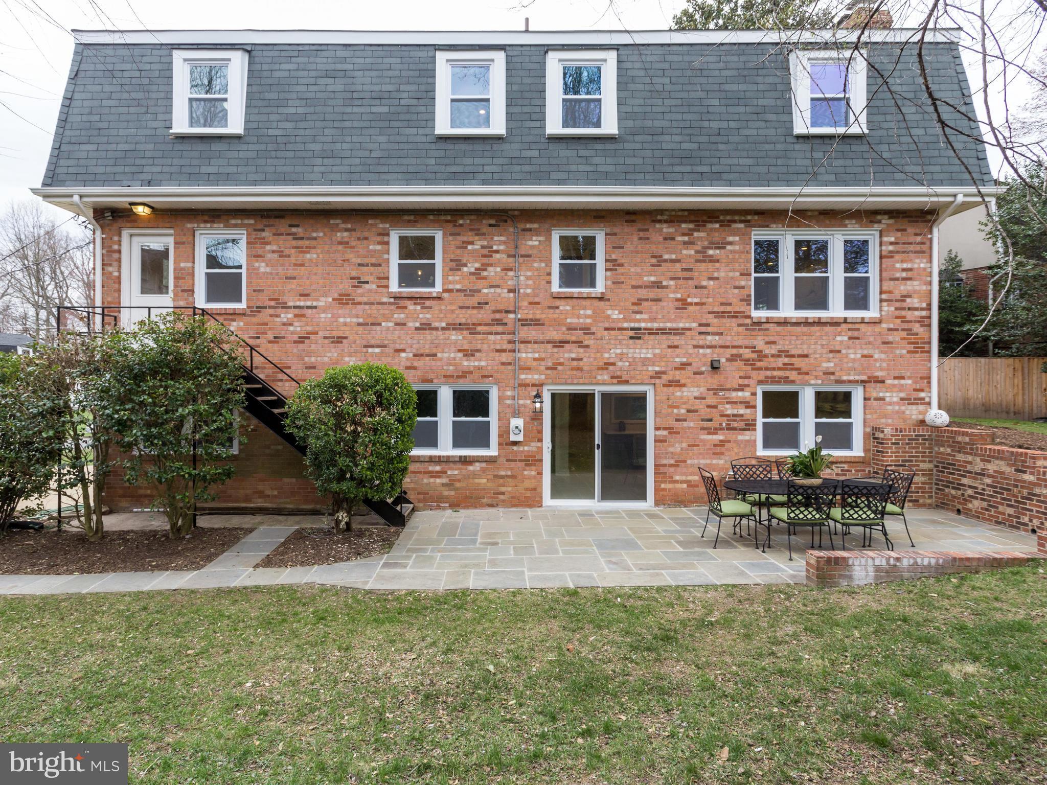 DOMINION VILLA - Residential