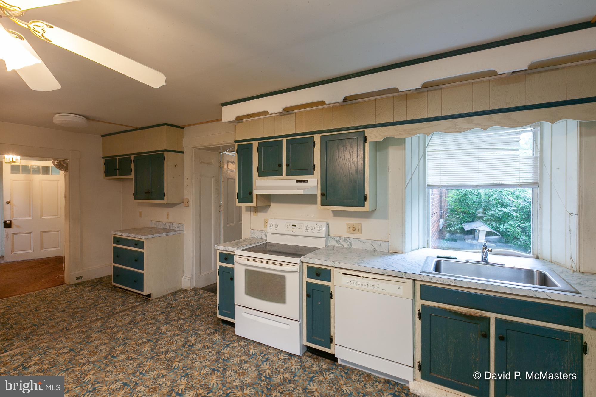 TERRAPIN NECK - Residential