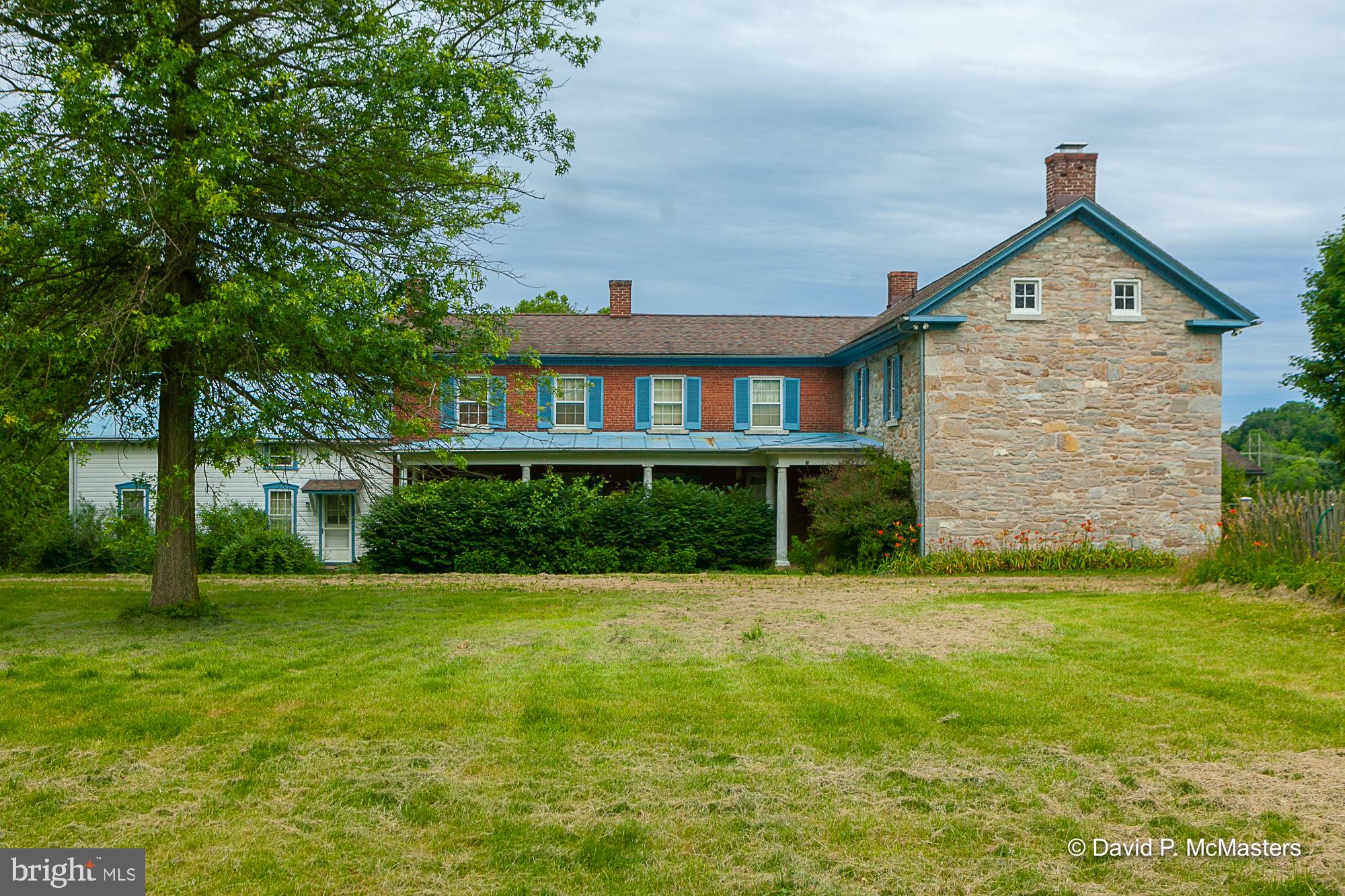 TERRAPIN NECK - Residential