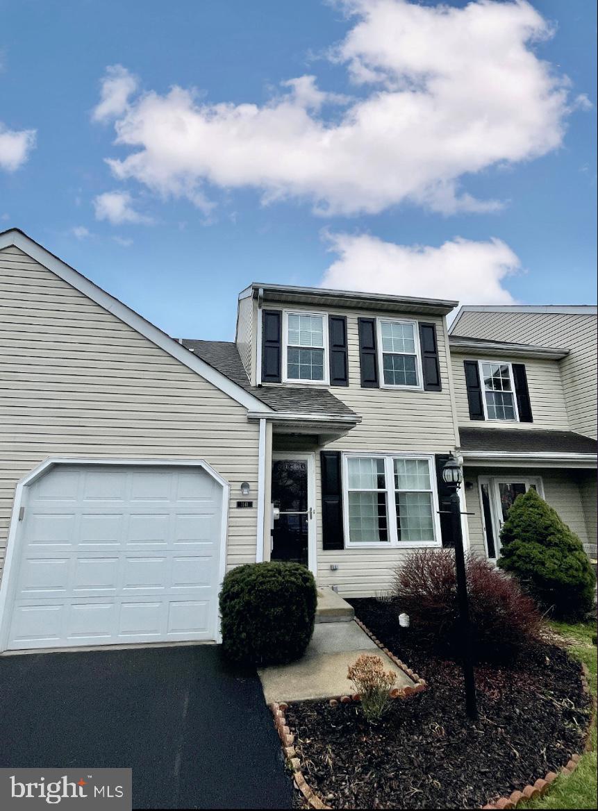 STONEGATE - Residential